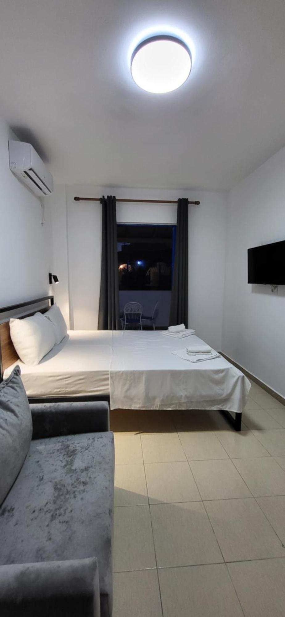Itaka Summer Rooms Lukova Екстериор снимка