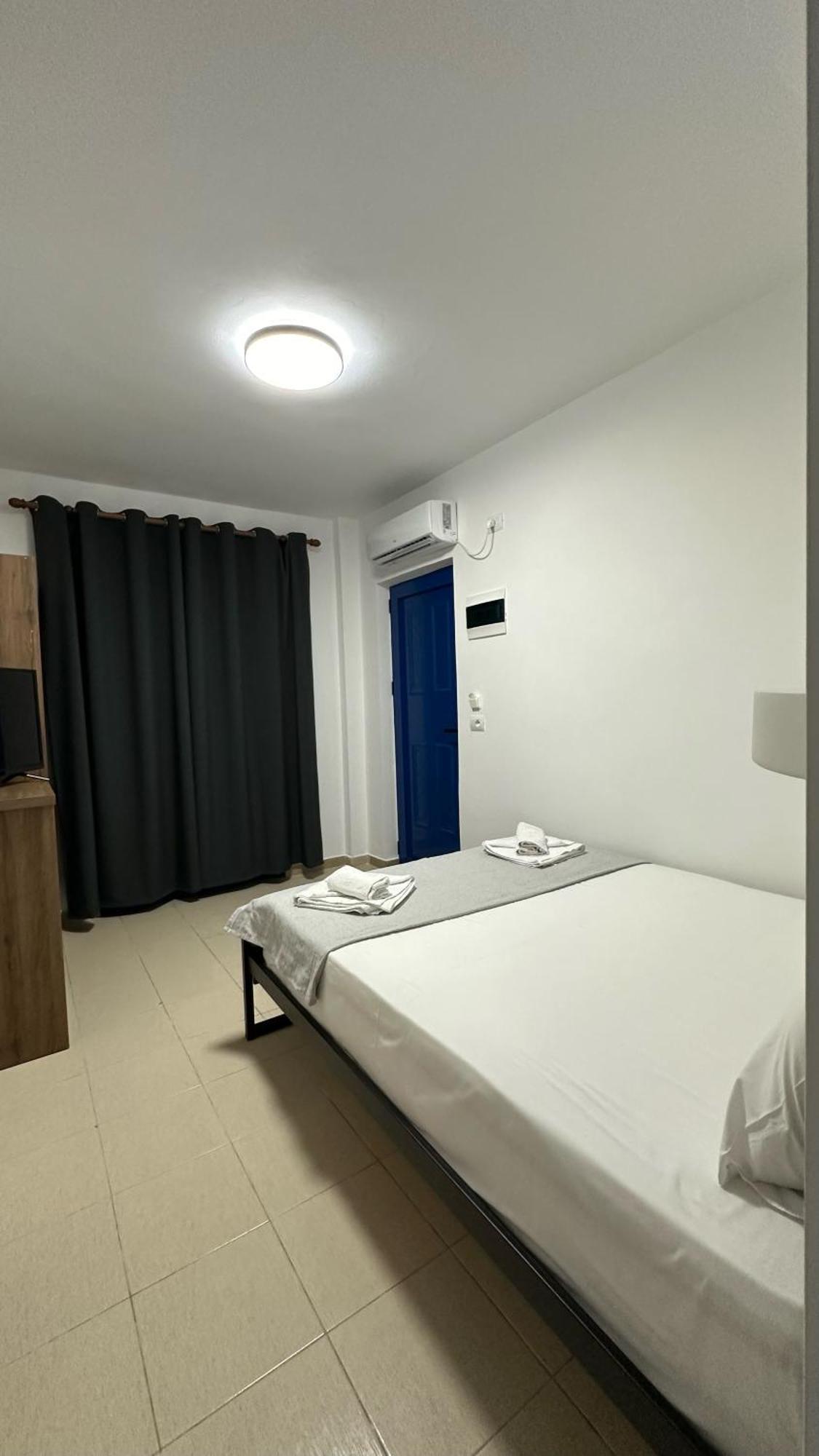Itaka Summer Rooms Lukova Екстериор снимка